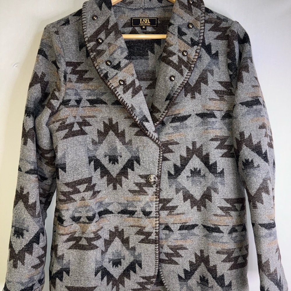L&B Western Aztec Jacket Womens‎ medium